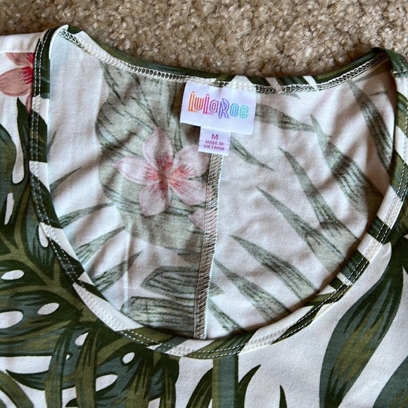 Lularoe Summer tank Dress tropical palm red green leaves leaf size medium floral - Picture 5 of 8